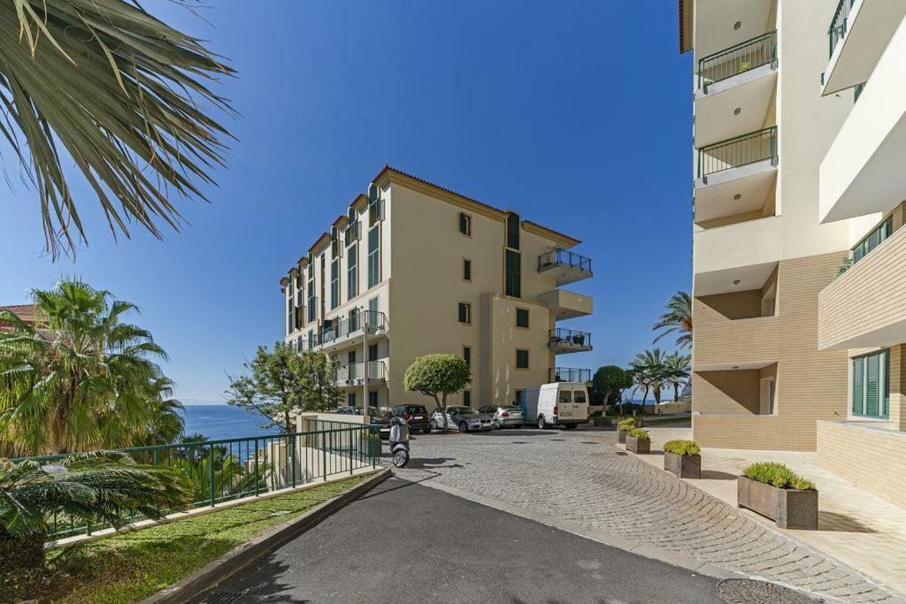 Formosa Infinity Pool Apartment Funchal  Esterno foto